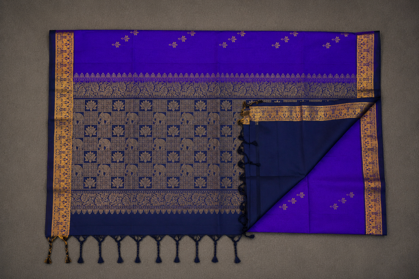 Purple Pure Silk Handloom Saree with Navy Blue Contrast Pallu