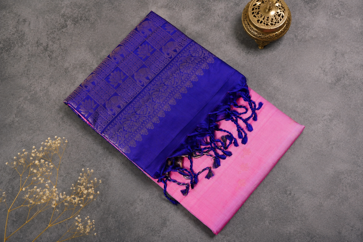 Elephant Motif , contrast silk saree