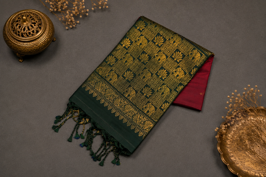 Maroon Pure Silk Handloom Saree with Bottle Green Contrast Pallu