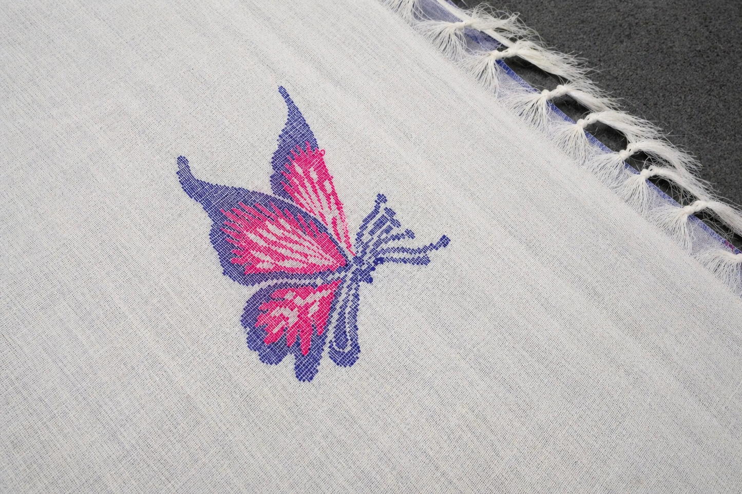 Handloom Cotton Saree in Butterfly Butta