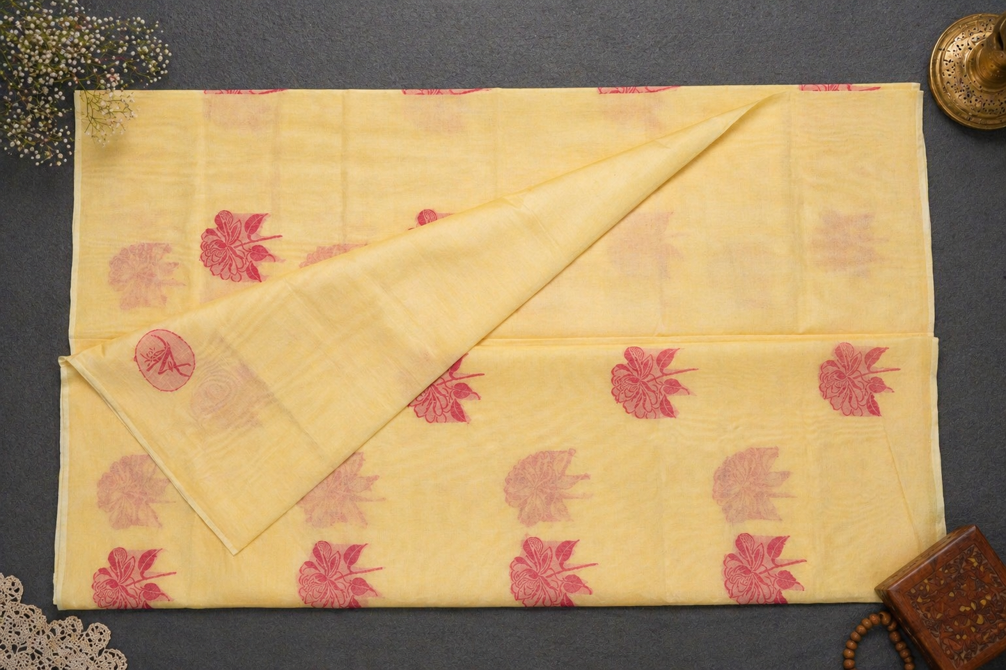 Handloom Cotton Saree in Rose Butta