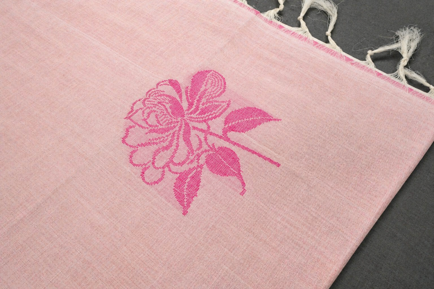 Handloom Cotton Saree in Rose Butta