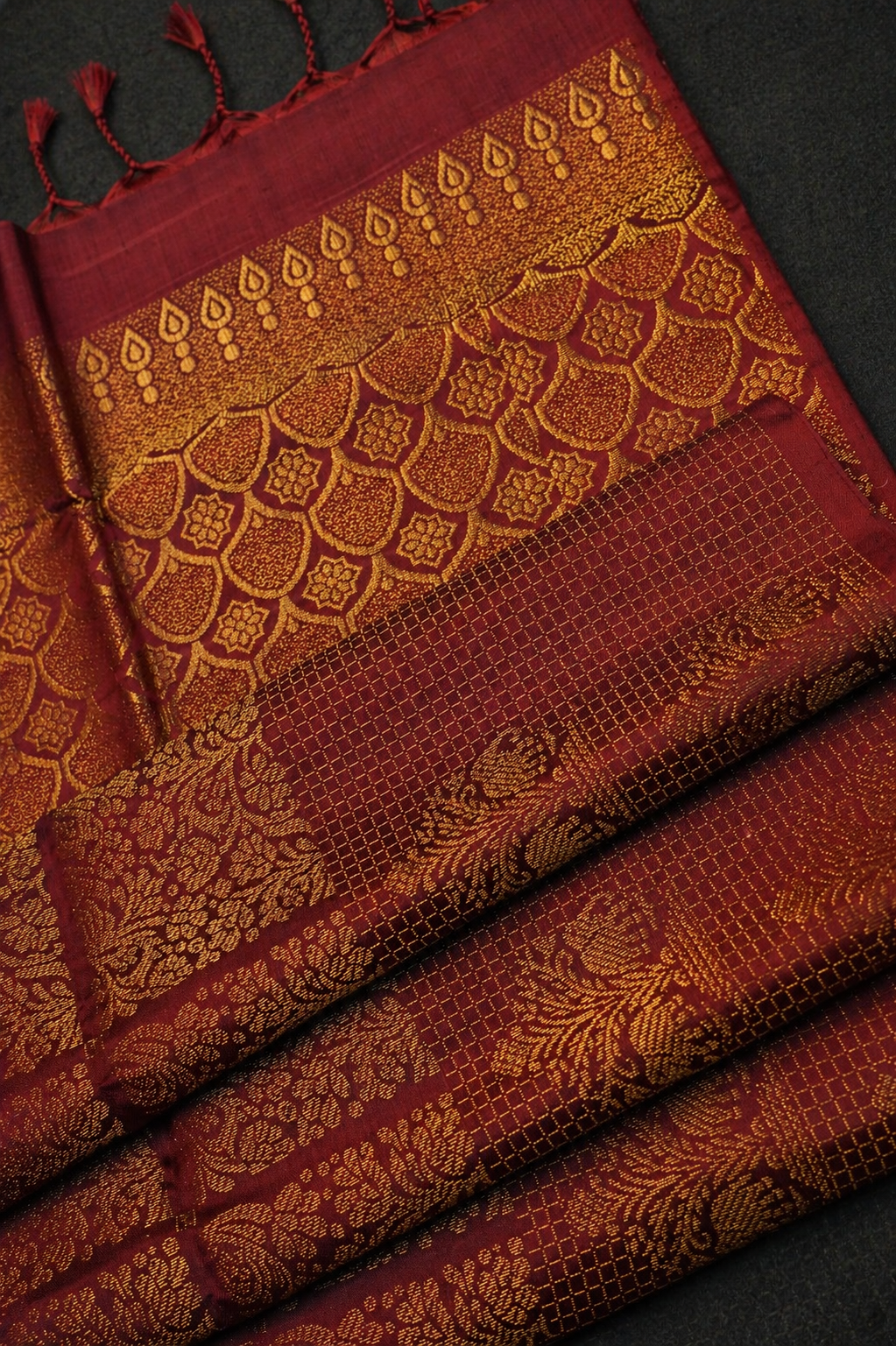 Pure Silk Kanjivaram maroon Saree